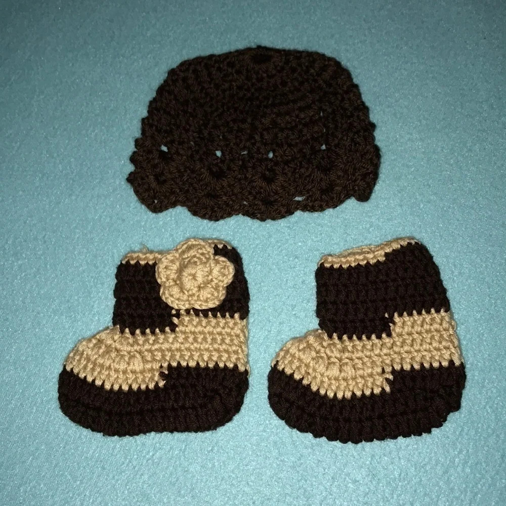 HANDMADE CROCHETED hat and booties size 6-9 months